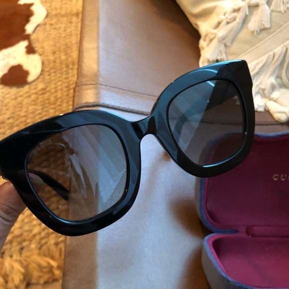 Gucci Sunglasses main image 6